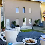 Cavecchie Desenzano شقة ديسينسانو ديل غاردا